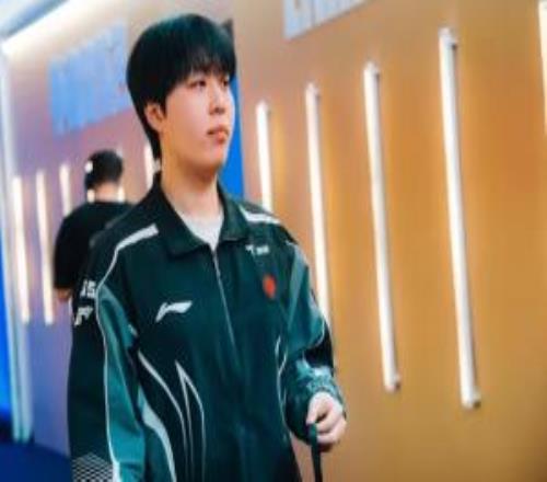Falcons 正式签约 kyousuke